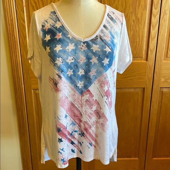 Women's Distressed American Flag V-Neck Top - Picture 1 of 8